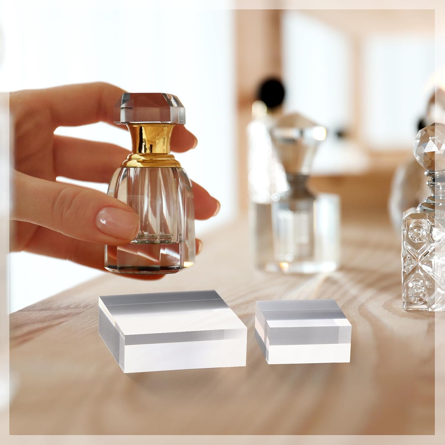 Vicenpal 8 Pcs Acrylic Cube Jewelry Display Stand Set