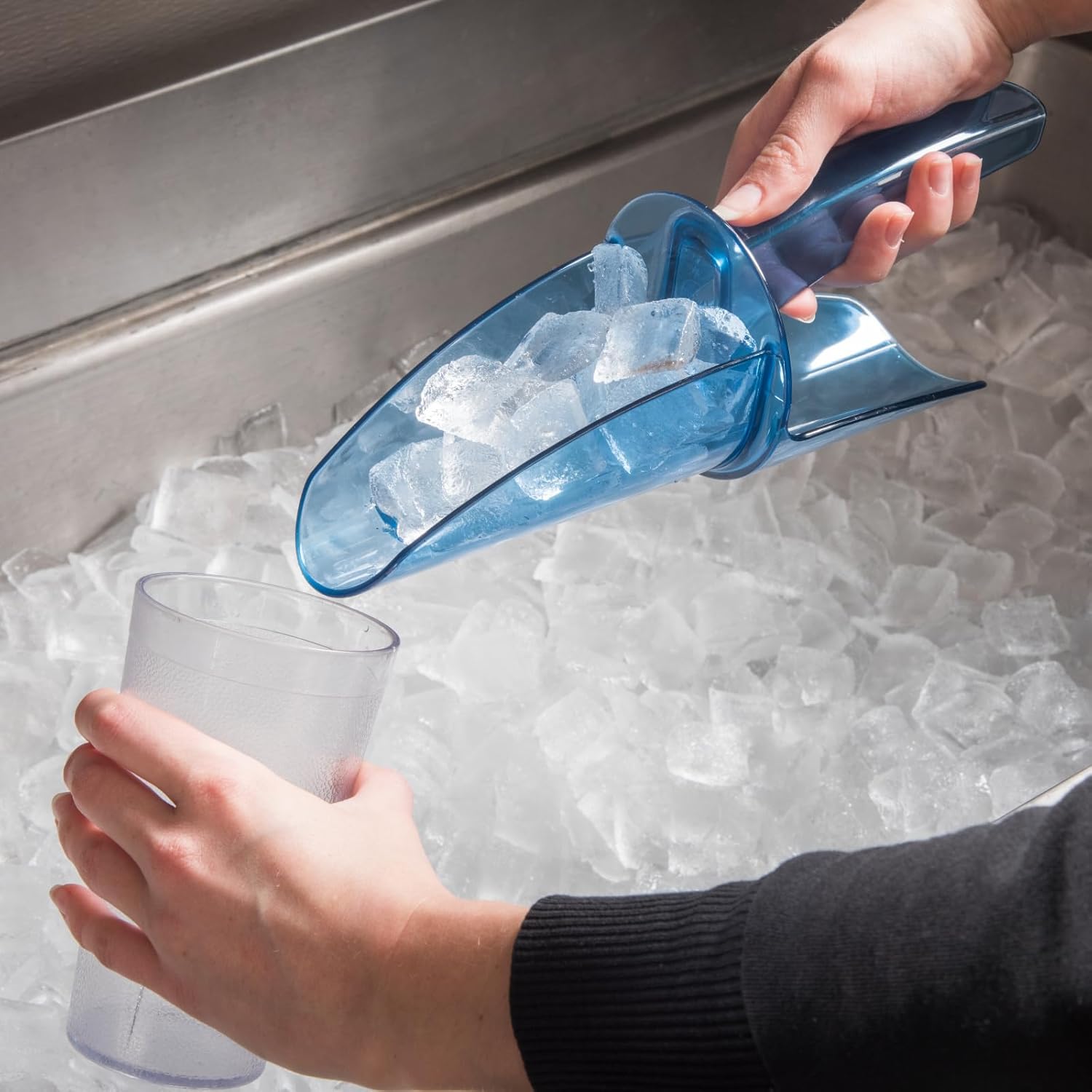 San Jamar SI5500 Polycarbonate Scoop Blue 6-10 oz
