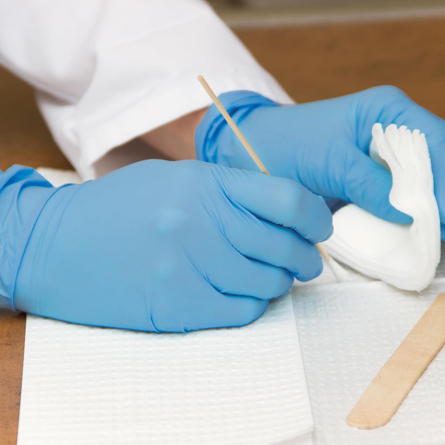 Adenna Miracle 4 Mil Powder-Free Nitrile Exam Gloves
