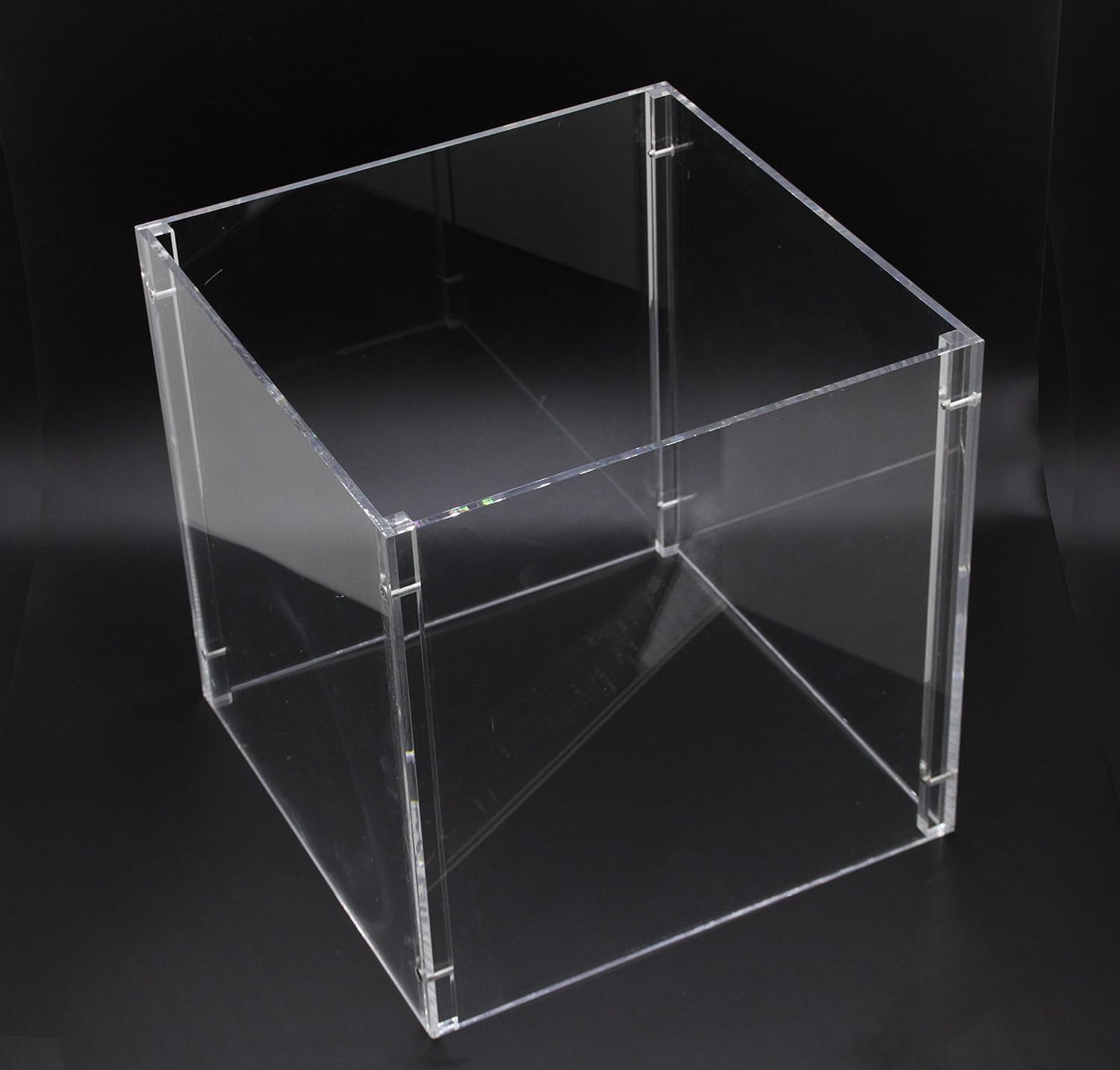 FixtureDisplays 4-Sided Cube Display for T-Shirts and More